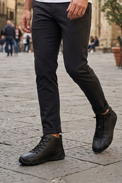Men's Laced Sneakers with Profile Sole
