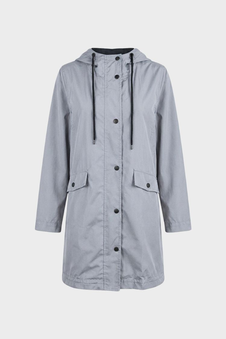 Women's hooded raincoat with drawstring hood and flap pockets – 10