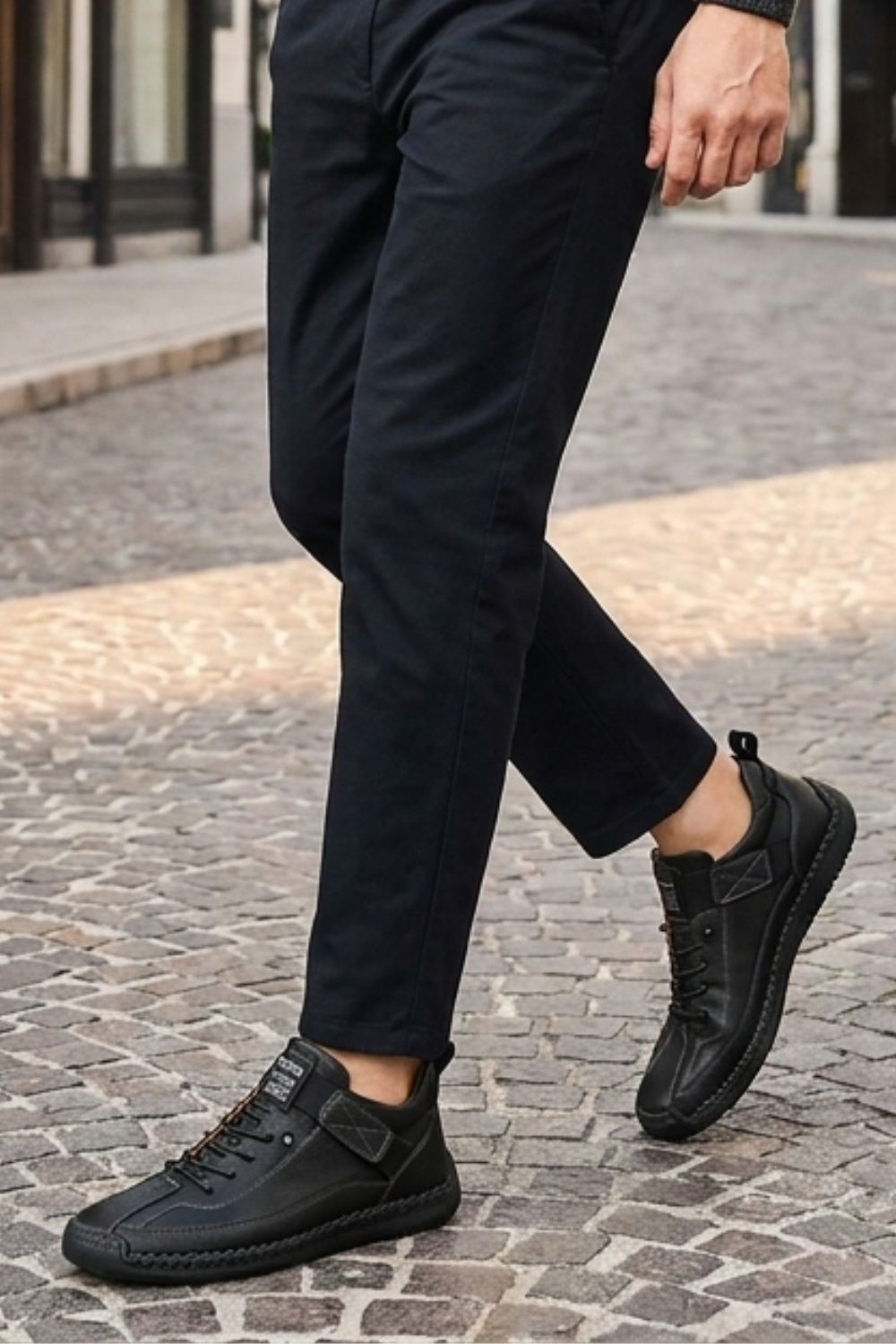 Men's Casual Sneakers | Contrast Stitching