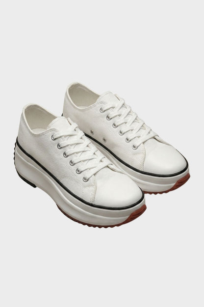 Women's Laced Low Top Sneakers with Rubber Cap