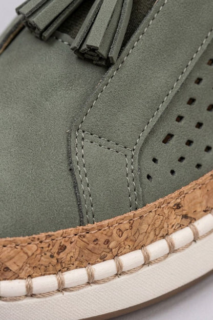 Women's Slip-On Sneaker | Tassel Detail