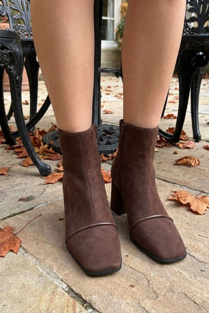 Women's Squared Ankle Boots | Block Heel