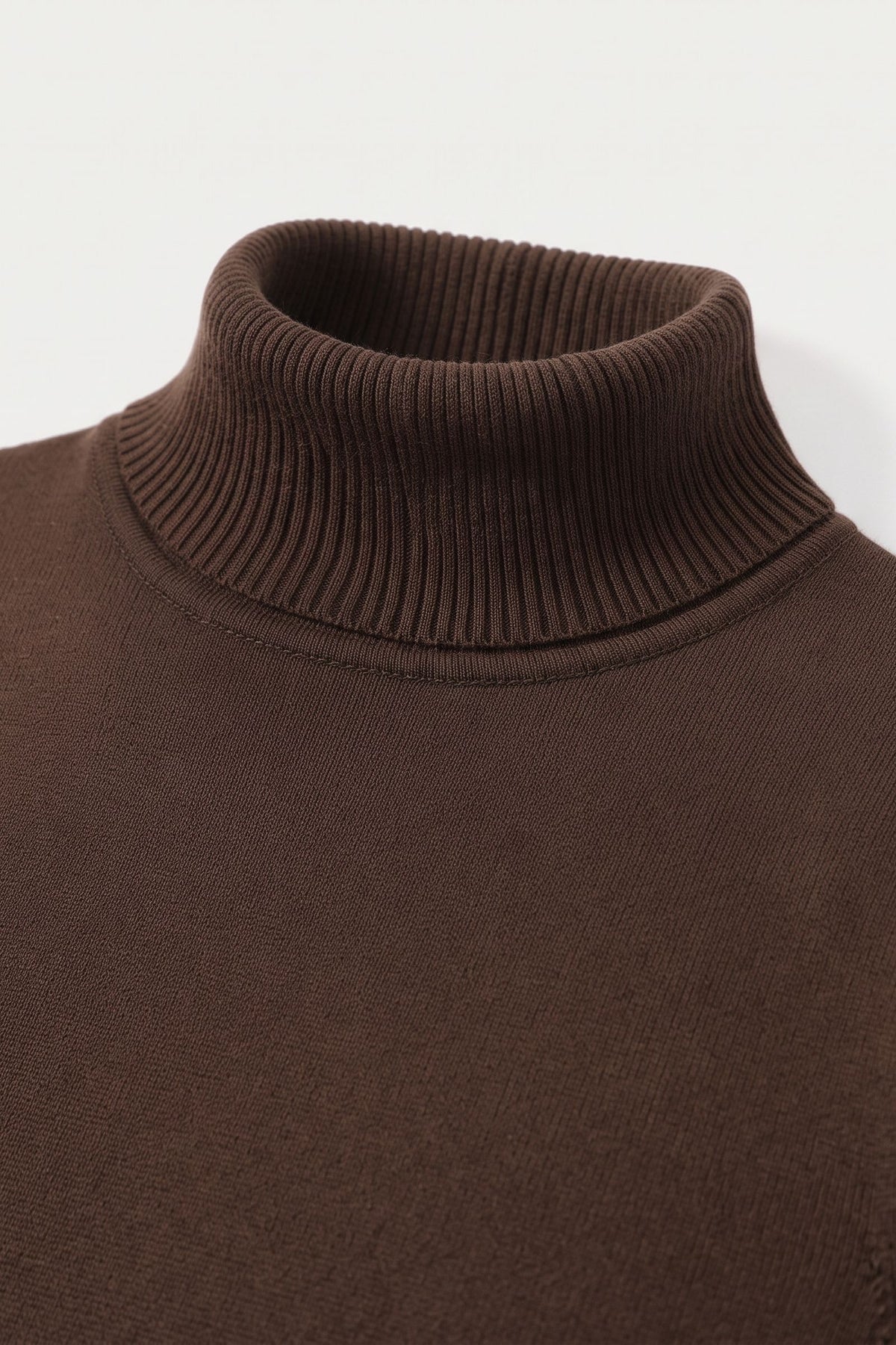 Men's Turtleneck Sweater | Ribbed Cuffs — Brown — detail — on model