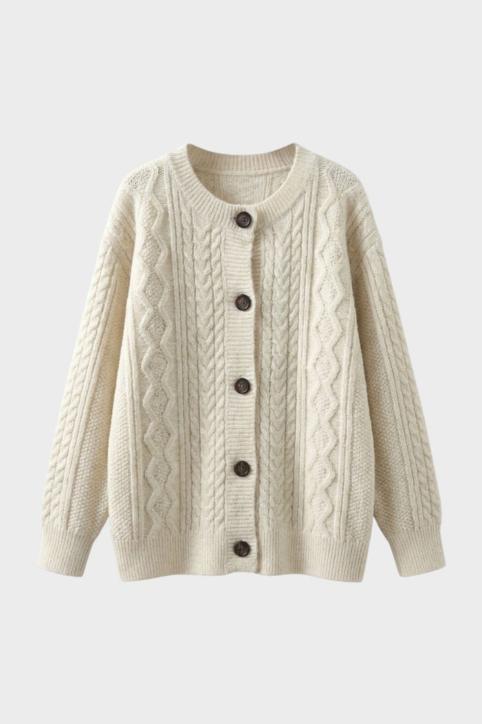 Women's oversized cardigan with cable-pattern front and ribbed cuffs