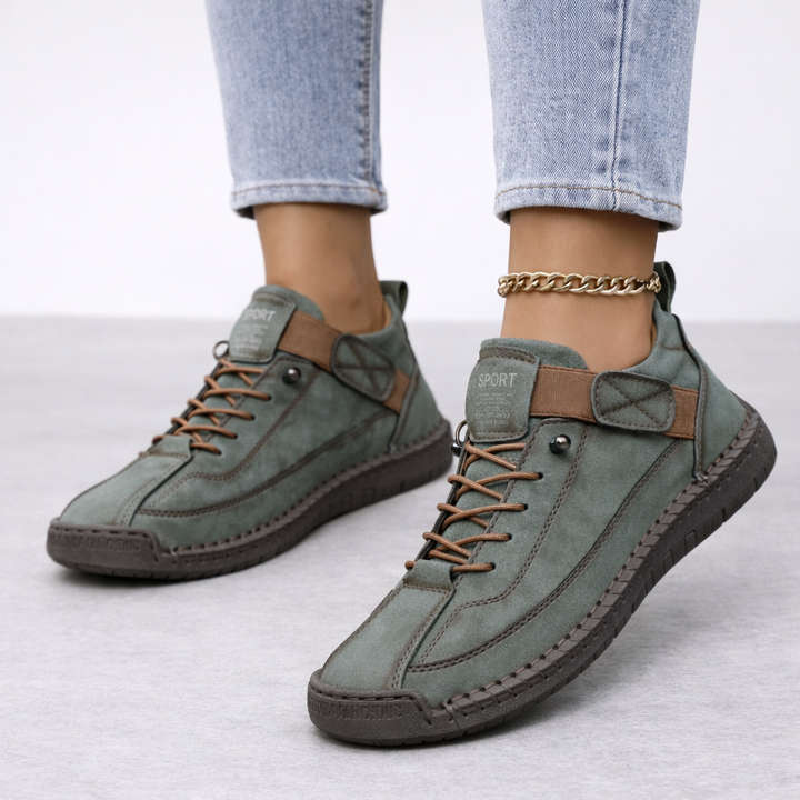 Women's low-top sneaker with lace-up closure and hook-and-loop strap – 5