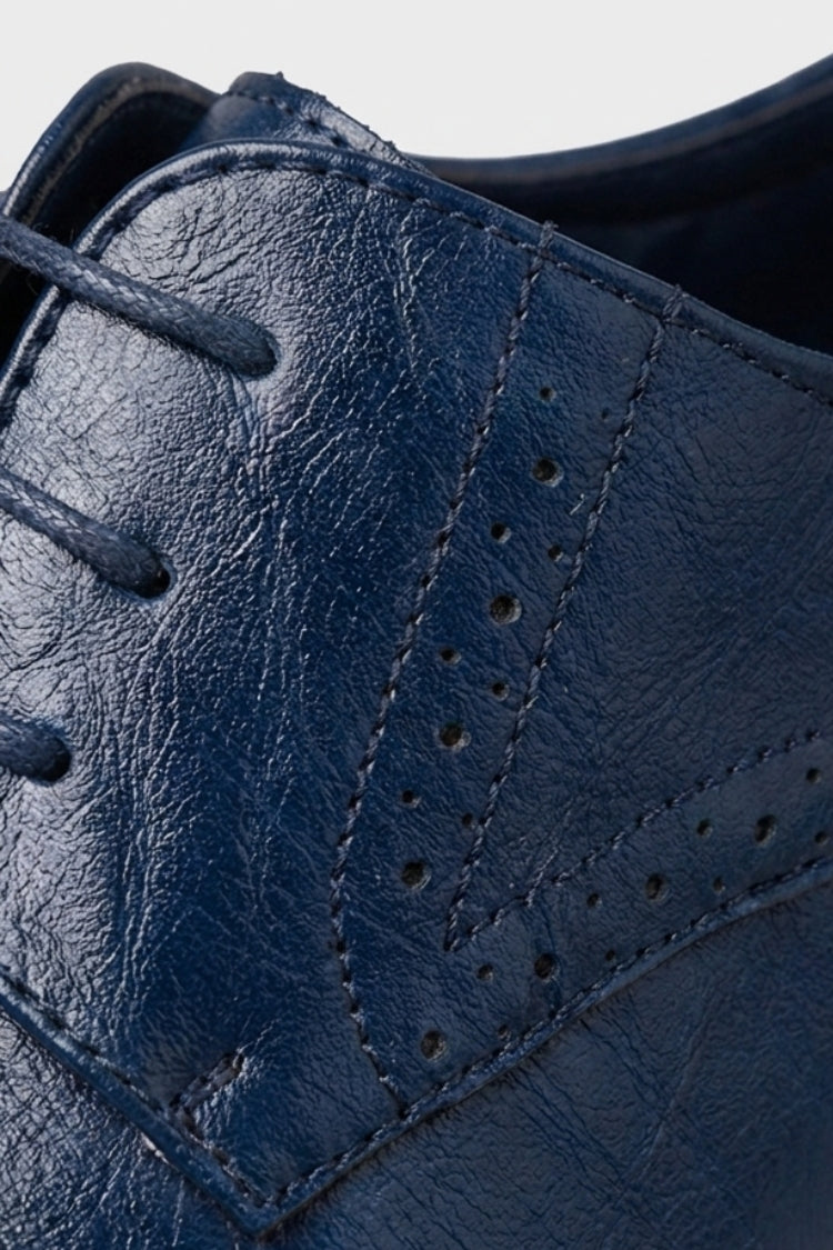 Men's derby shoes with round toe and perforated brogue detailing – 2