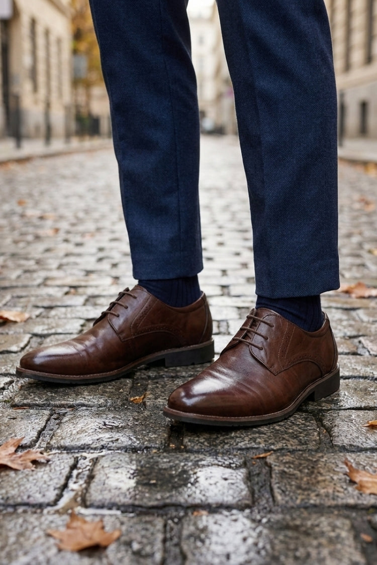 Men's derby shoes with round toe and perforated brogue detailing – 13