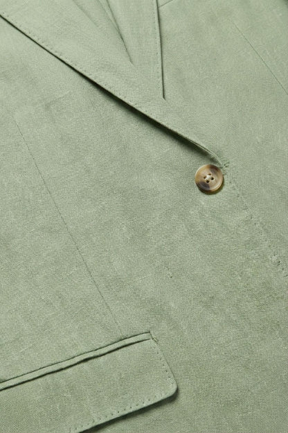 Men's Two-Piece Suit with Notched Lapel and Button Placket