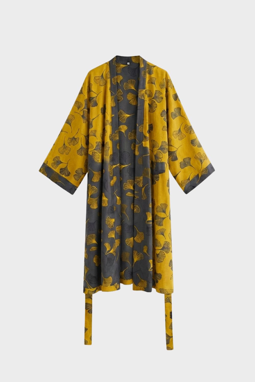 Knee-Length Women's Kimono Bathrobe with Belt and Pattern