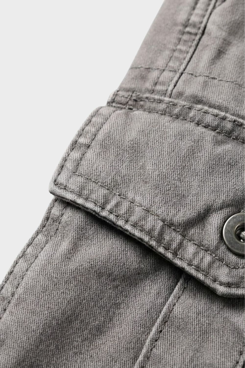 Men's Cargo Shorts with Pockets & Belt