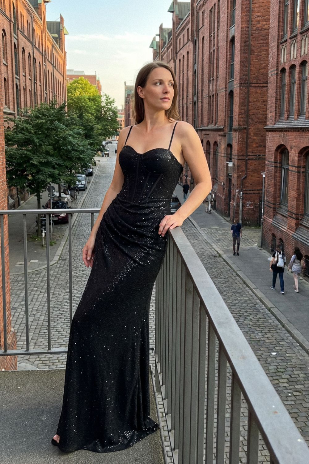 Women's Long Spaghetti Strap Evening Dress