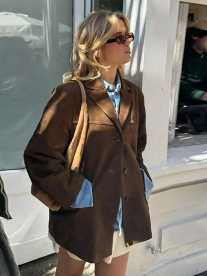 Women's oversized blazer jacket with notched lapel collar and front flap pockets – 4