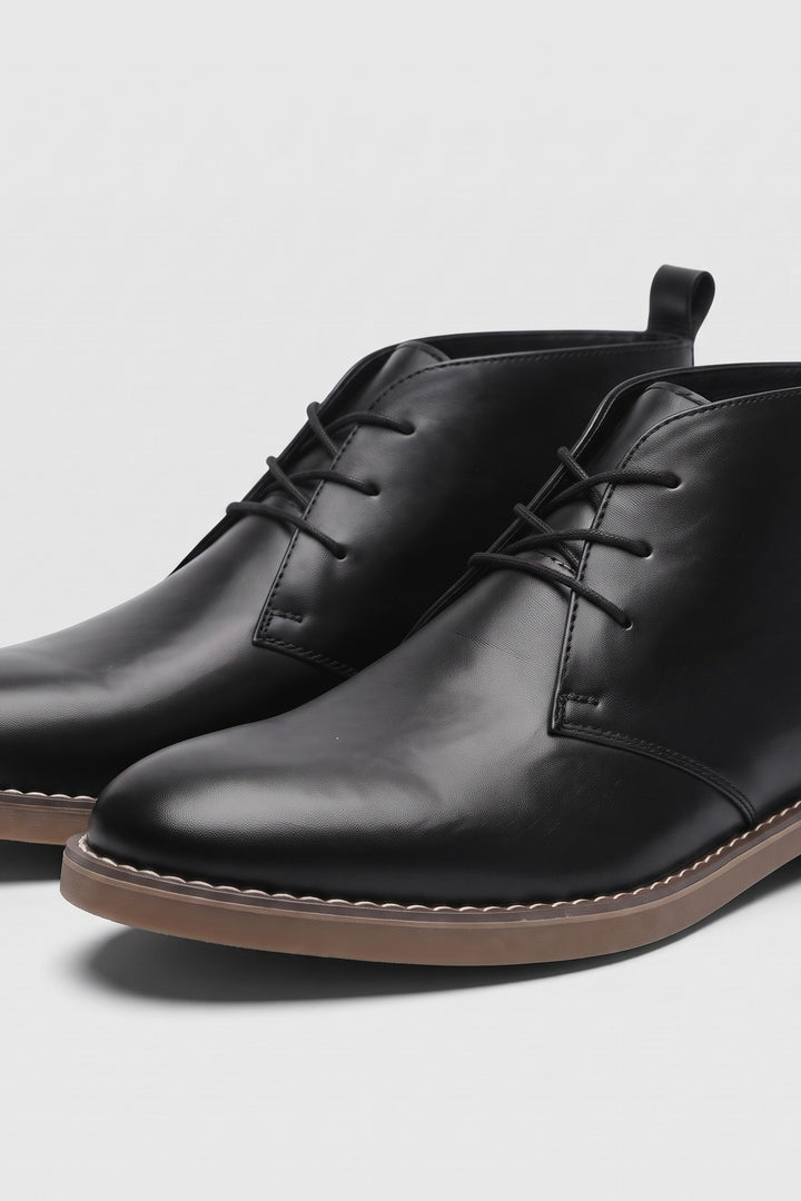 Men's Lace-Up Desert Boots | Round Toe — Black — shoe_detail — on model