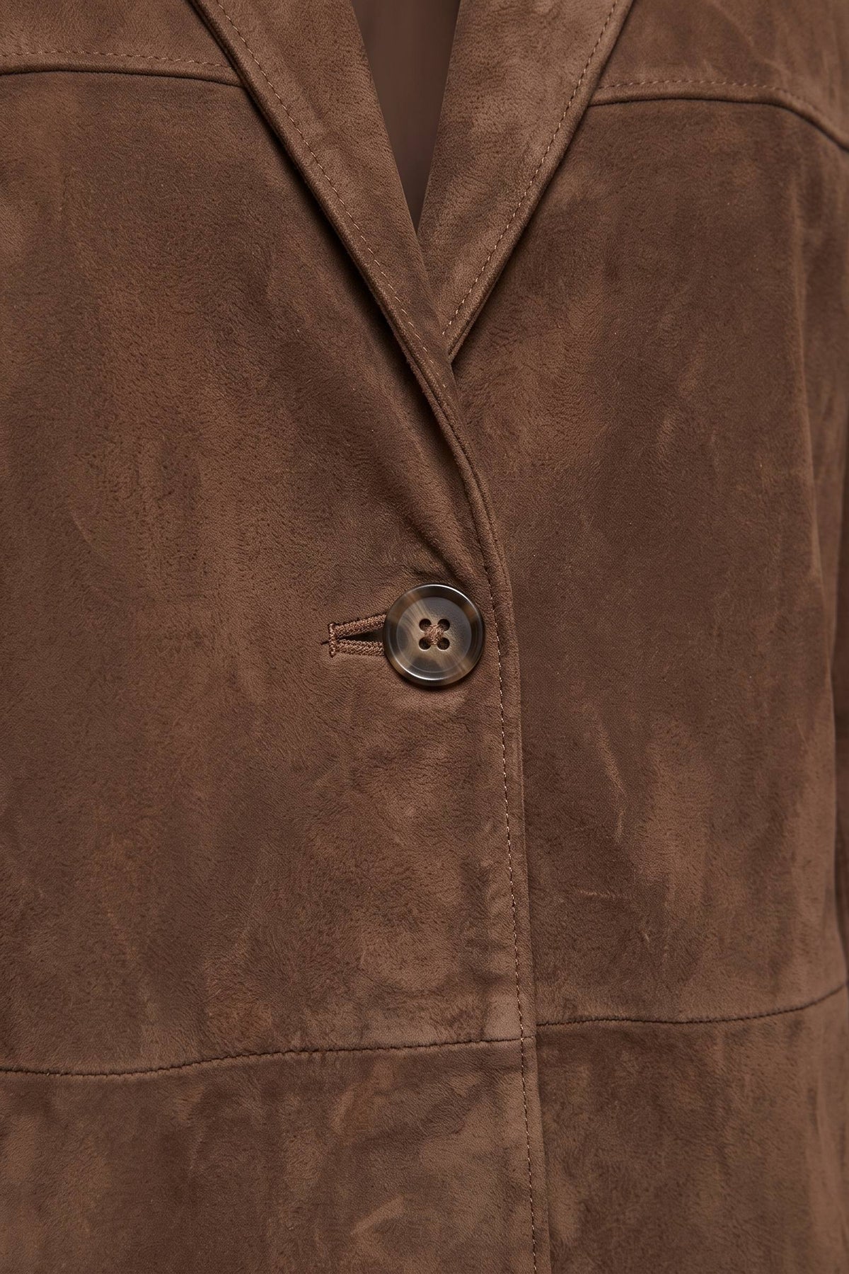 Women's Oversized Blazer Jacket | Notched Lapel — Brown — detail — on model