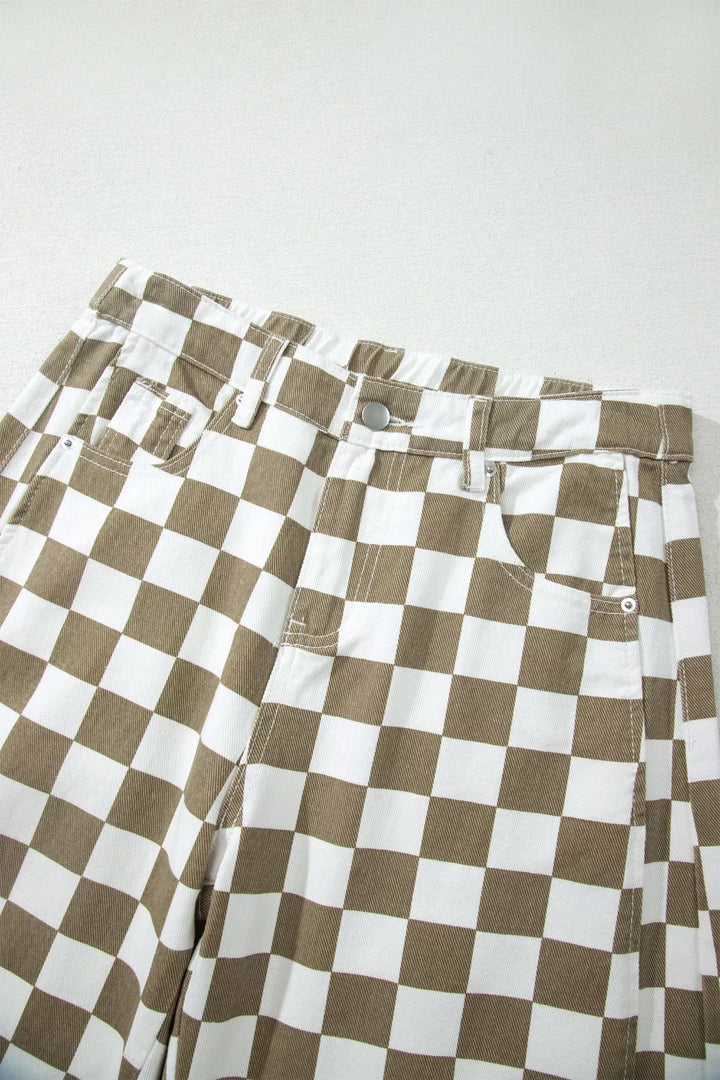 Close-up of the high waisted checkerboard waistband and front pockets