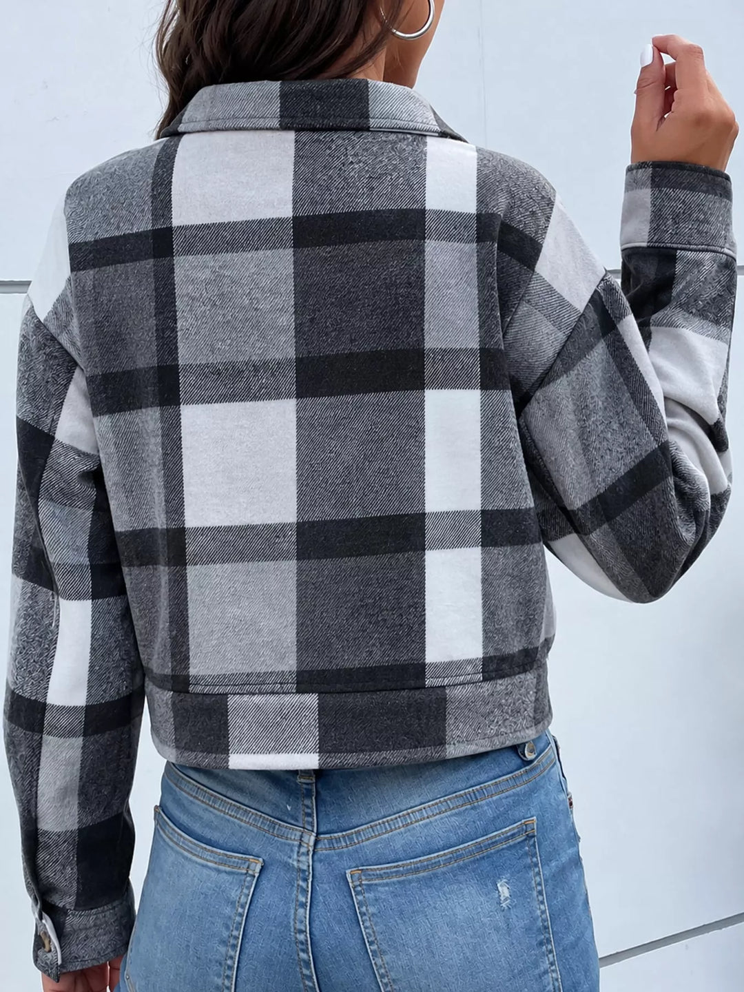 Cropped plaid shirt collar button front in gray, back view