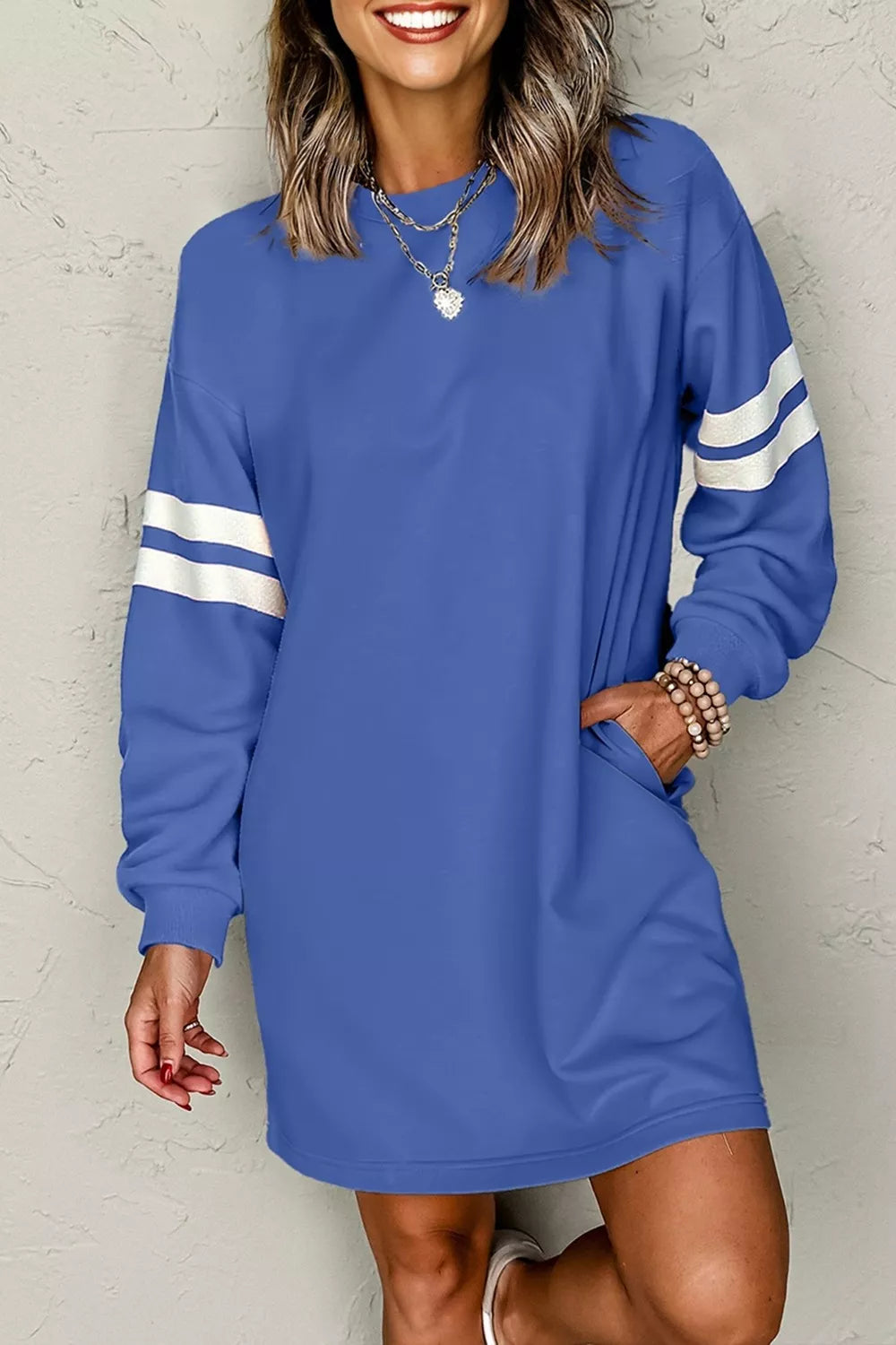 Striped crew neck sweatshirt mini in dusty blue, front view