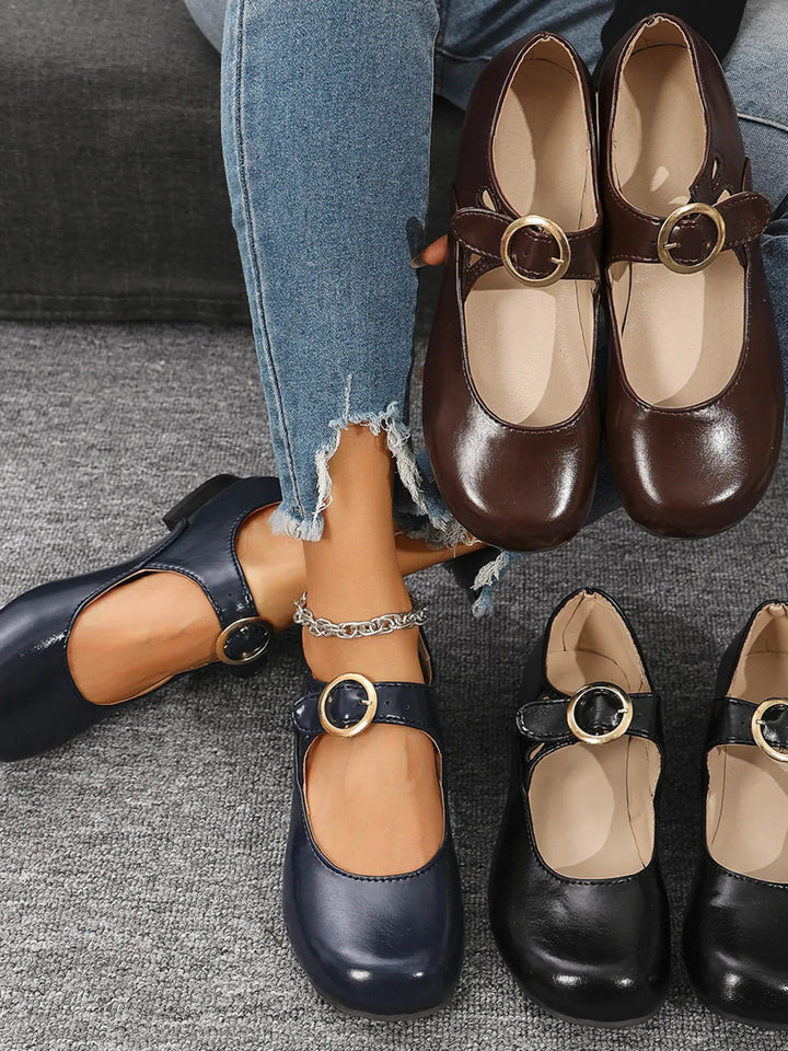 Women's Mary Jane shoes in navy, brown and black, round toe buckle strap block heel