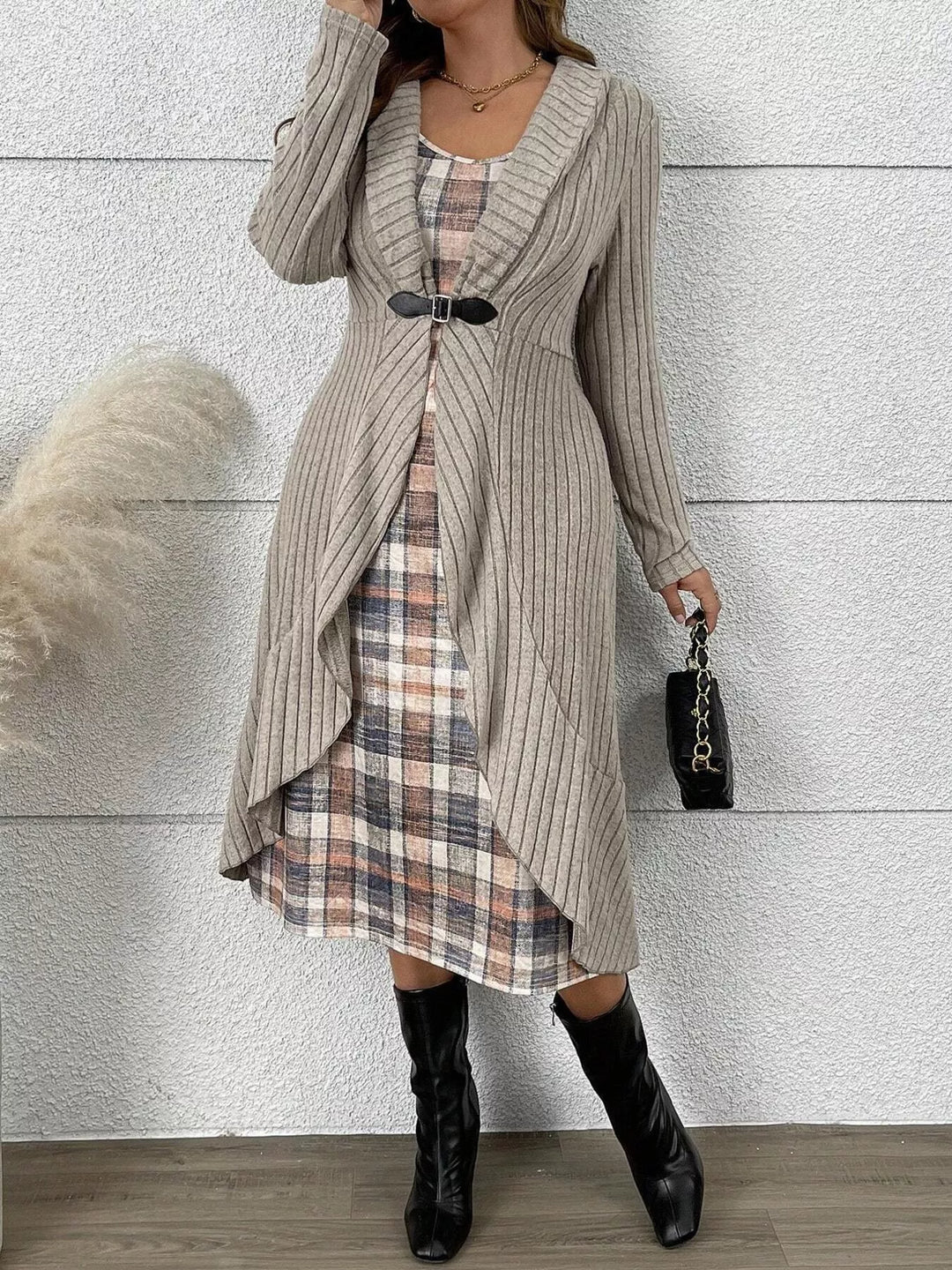 Women's matching set in light gray, ribbed cardigan and plaid midi dress