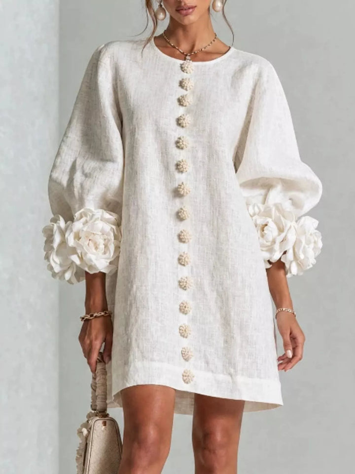 3d floral cuff button front plus size in white, front view