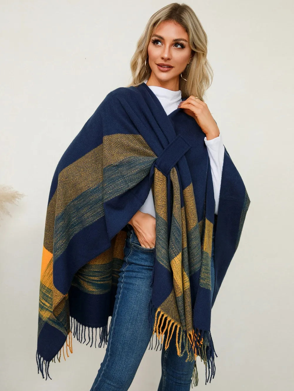 Plaid fringe hem open front in navy, front view