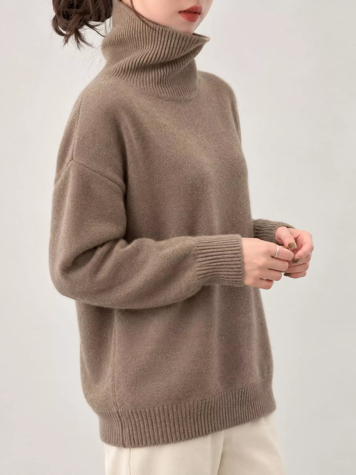 Oversized thermal dropped shoulder in coffee, front view
