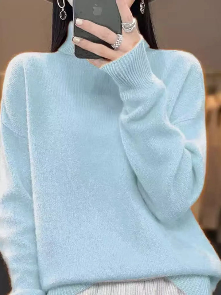 Oversized thermal dropped shoulder in light blue, styled on model