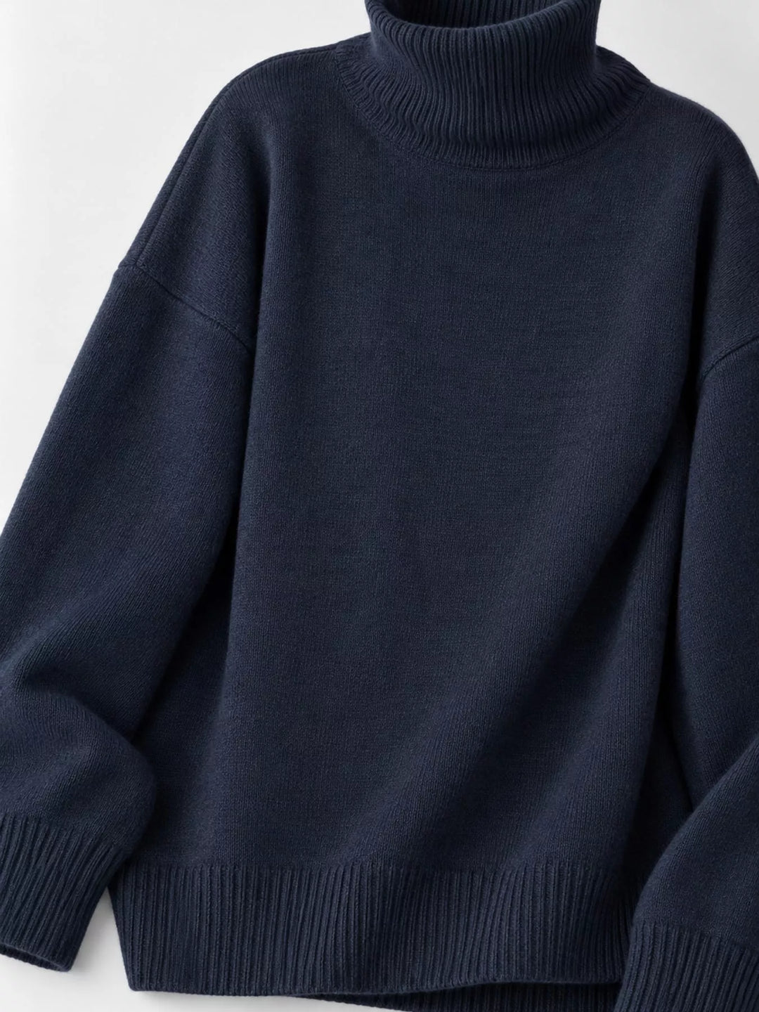 Oversized thermal dropped shoulder in navy, close-up detail