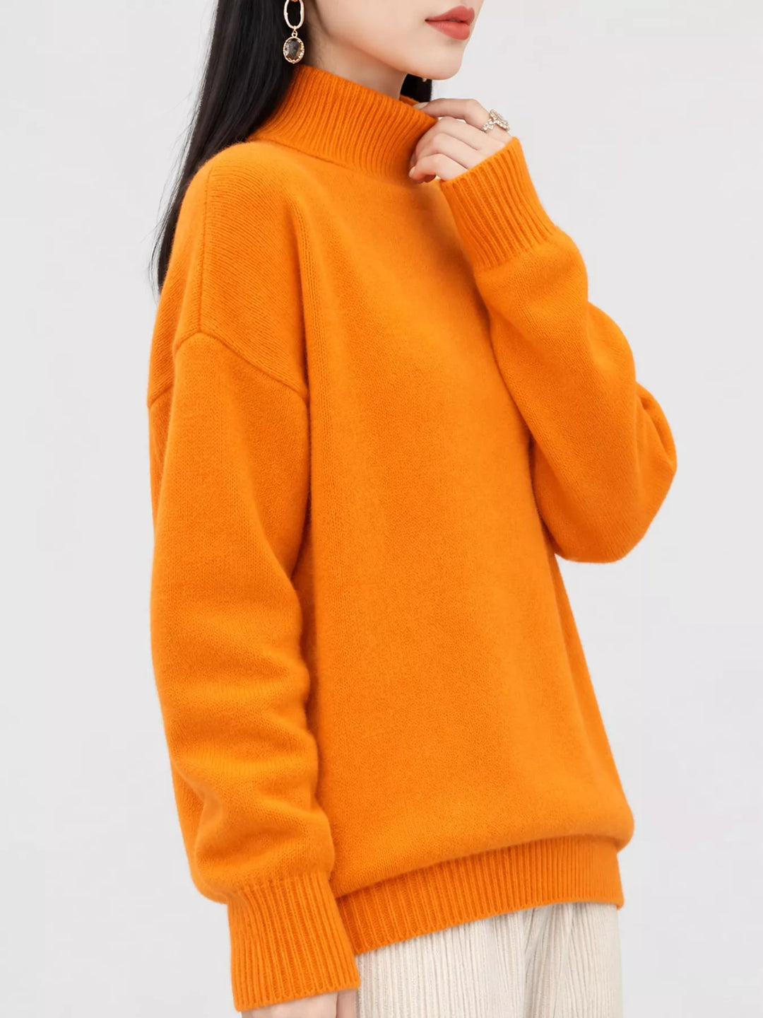 Oversized thermal dropped shoulder in orange, front view