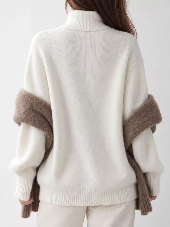 Oversized thermal dropped shoulder in white, front view